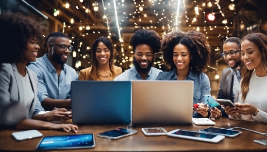 Computer, Smile, Table, Personal Computer, Laptop, Product