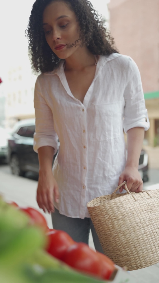 Vertical Stock Video, Stock Footage, Video Clip, Motion Graphics