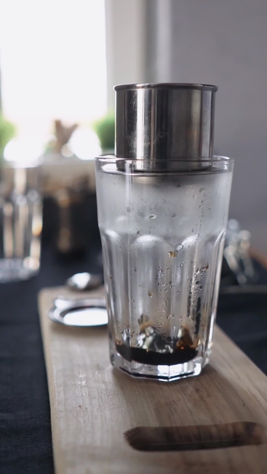 Vertical Stock Video, Stock Footage, Video Clip, Motion Graphics