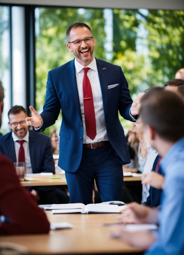 Table, Coat, Smile, Tie, Gesture, Suit