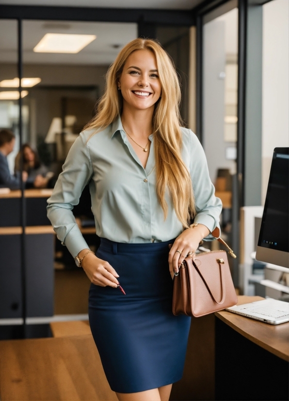 Joint, Smile, Shoulder, Computer Monitor, Dress Shirt, Fashion