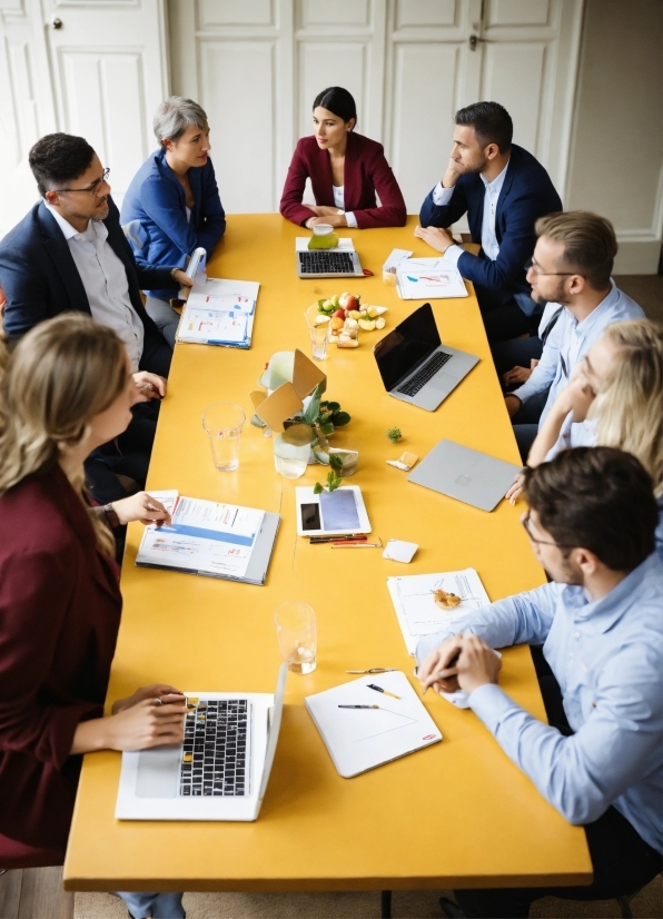 Clothing, Table, Outerwear, Computer, Conference Room Table, Desk