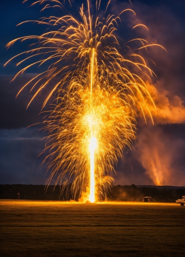 Fireworks, Atmosphere, Sky, Light, Lighting, Horizon