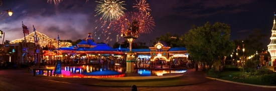 Light, Fireworks, Water, Entertainment, Recreation, Leisure