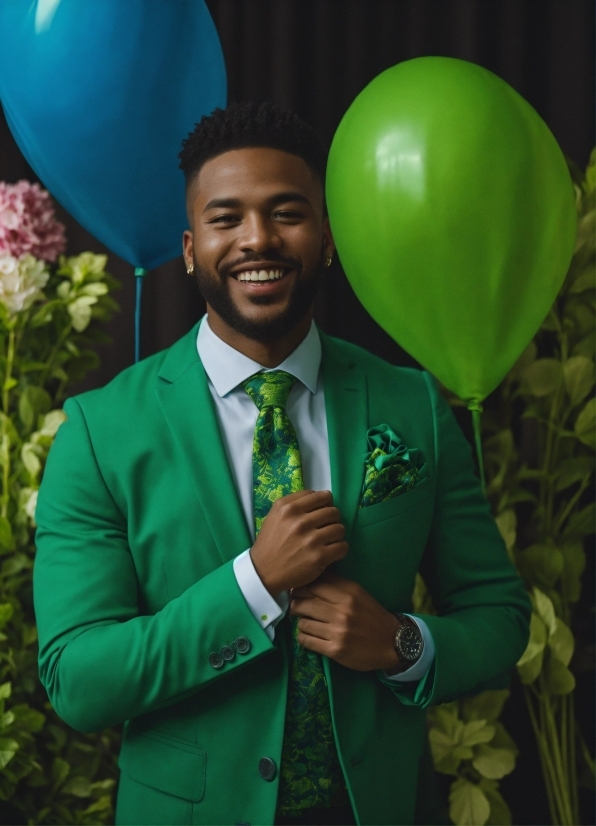 Clothing, Smile, Outerwear, Facial Expression, Green, Tie