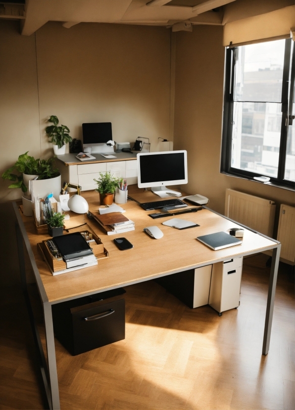 Table, Personal Computer, Computer, Furniture, Property, Computer Desk