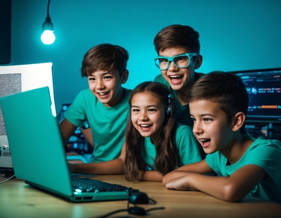 Smile, Computer, Table, Shirt, Personal Computer, Laptop