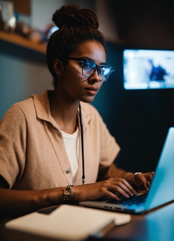 Glasses, Computer, Personal Computer, Watch, Laptop, Netbook