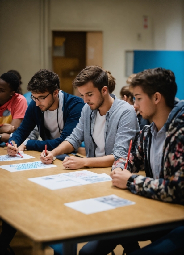 Table, Desk, Adaptation, T-shirt, Engineering, Chair