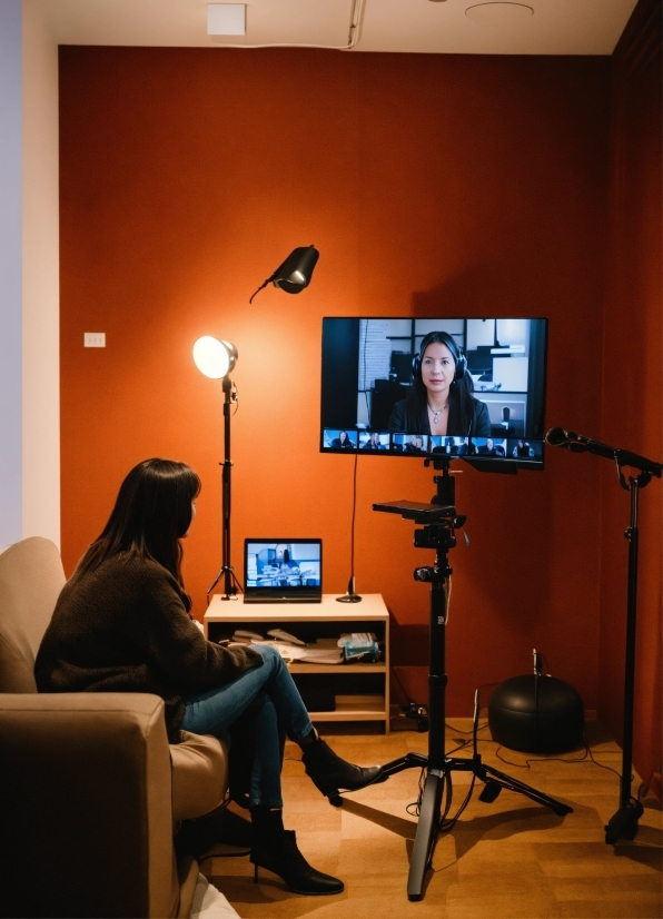 Furniture, Building, Computer, Personal Computer, Standing, Microphone