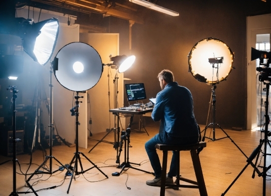 Table, Musician, Standing, Personal Computer, Lamp, Keyboard