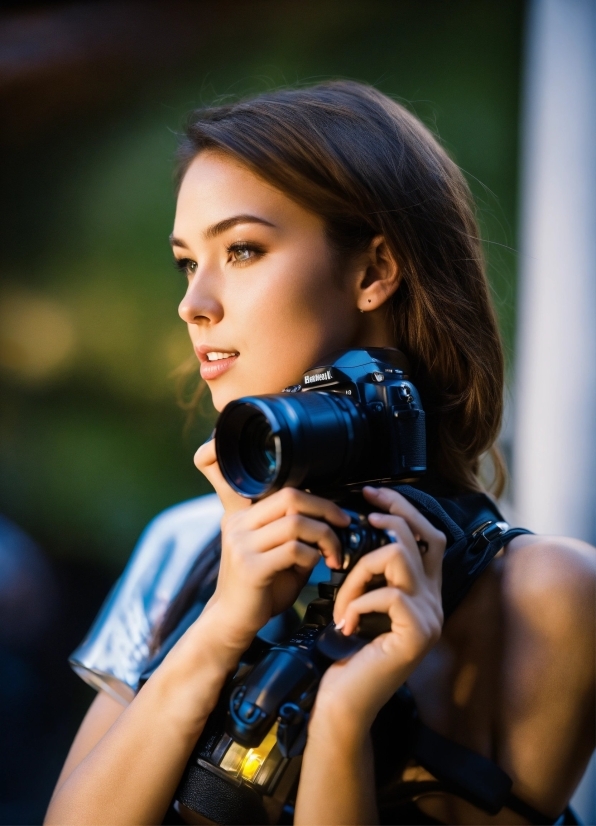 Hair, Hand, Photographer, Digital Camera, Reflex Camera, Camera Lens