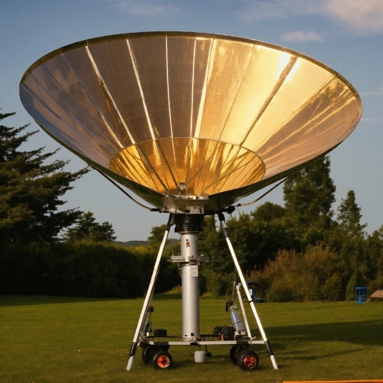 Sky, Tree, Vehicle, Telecommunications Engineering, Radar, Grass