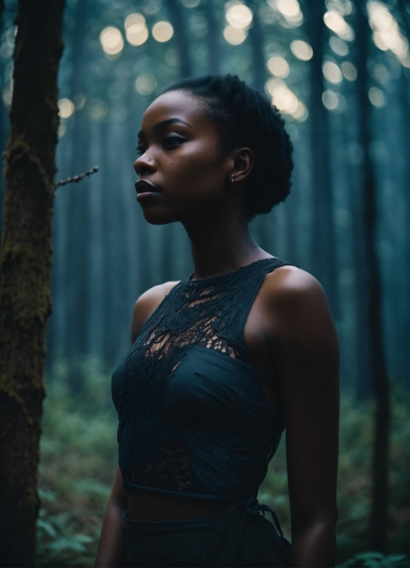 Flash Photography, Neck, People In Nature, Sunlight, Fashion Design, Waist