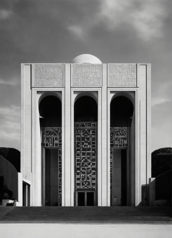 Cloud, Sky, Black-and-white, Style, Building, Facade