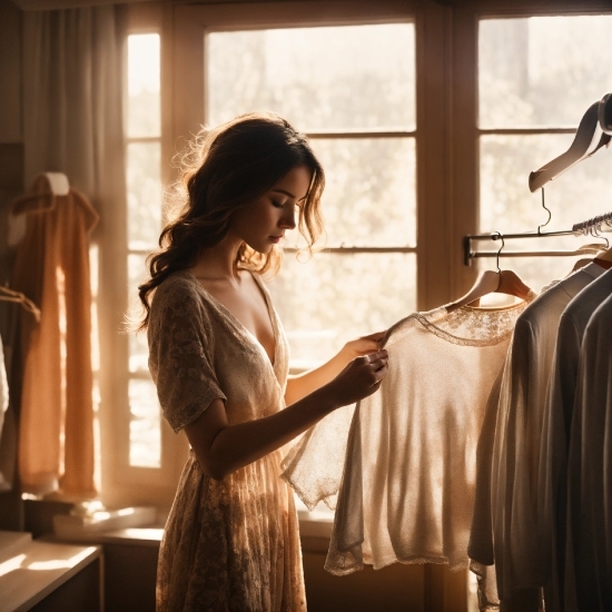 Hairstyle, Shoulder, Flash Photography, Sleeve, Window, Sunlight