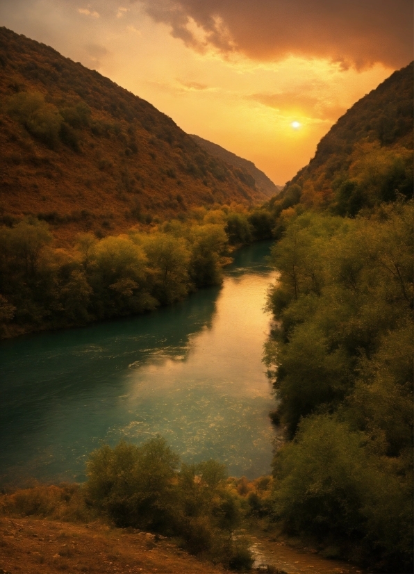 Cloud, Water, Sky, Water Resources, Plant, Mountain