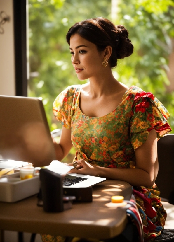 Hairstyle, Table, Yellow, Sunlight, Laptop, Plant