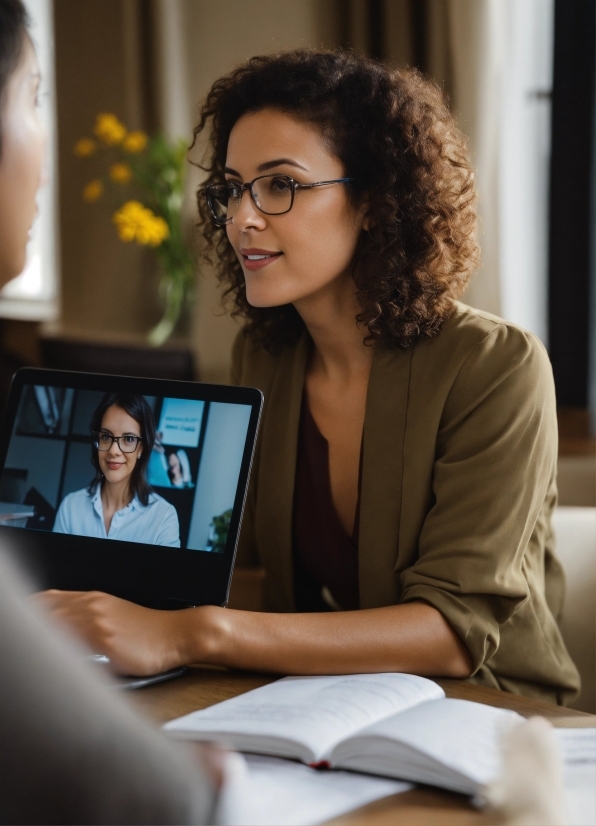 Glasses, Communication Device, Adaptation, Computer, Eyewear, White-collar Worker