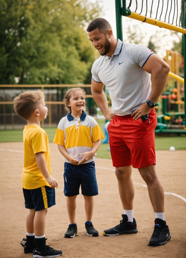 Footwear, Shorts, Shoe, Active Shorts, Smile, Player