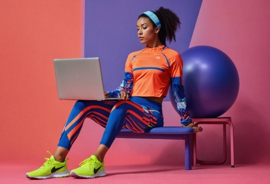 Computer, Furniture, Laptop, Azure, Personal Computer, Thigh